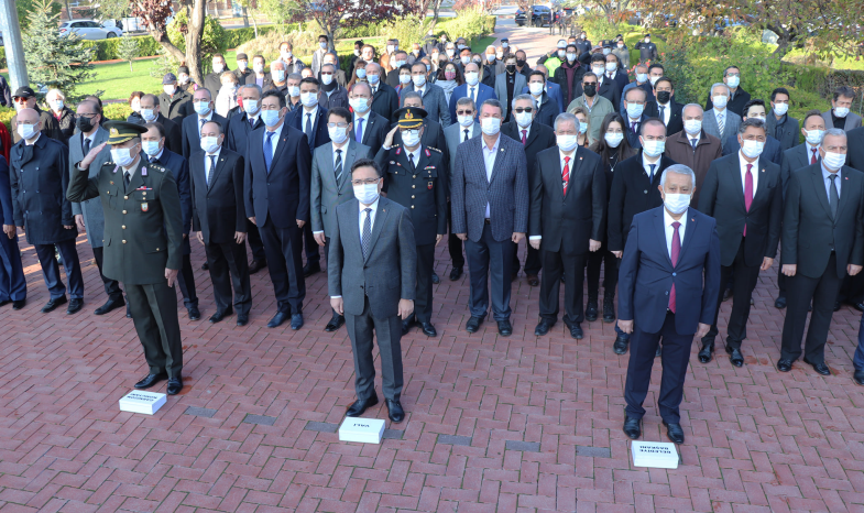 MERDİVENCİ VE SERTESER, ATATÜRK'Ü ANMA TÖRENİNE KATILDI