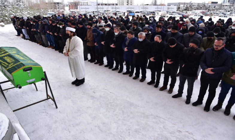 OKYAR AİLESİ'NİN ACI GÜNÜ