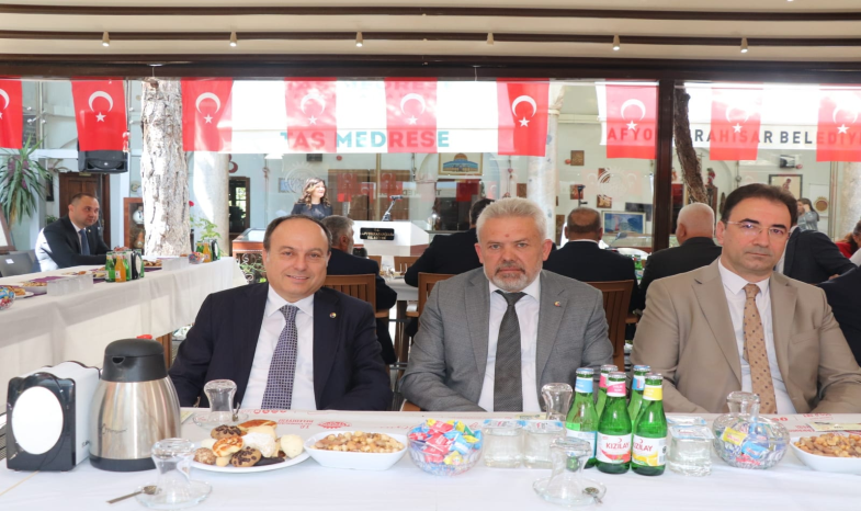 KURBAN BAYRAMI TÖRENİ VE ZİYARETLERİ