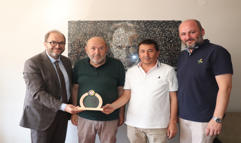 ATSO SPOR OYUNLARI ŞİLT TAKDİMİ