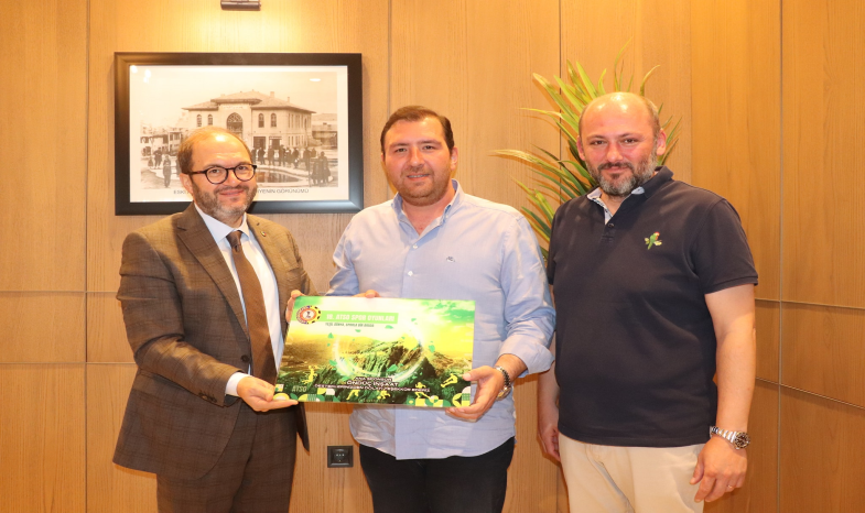 ATSO SPOR OYUNLARI ŞİLT TAKDİMİ