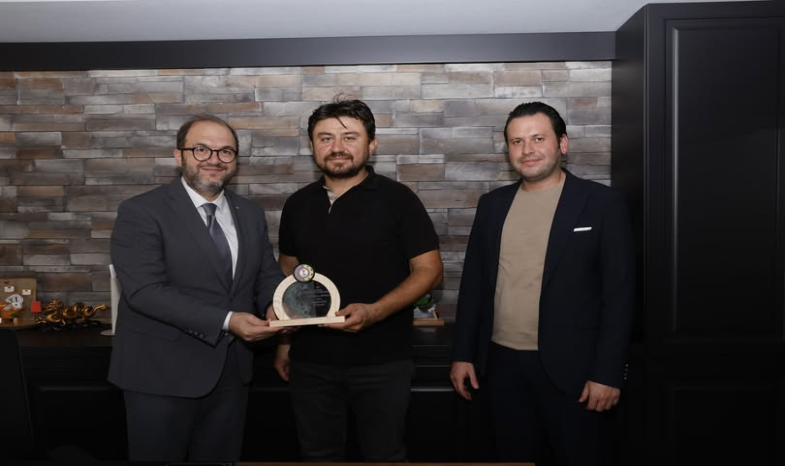 ATSO SPOR OYUNLARI ŞİLT TAKDİMİ