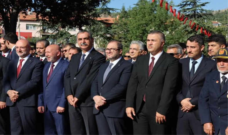 ÇELİKTEN VE GÜZBEY, 30 AĞUSTOS ZAFER BAYRAMI PROGRAMLARINDA YER ALDI