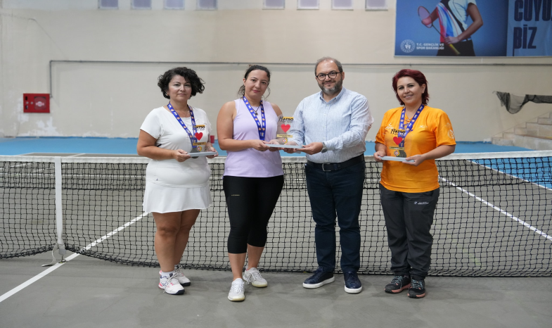 AİLE TEMALI 19. ATSO SPOR OYUNLARI KADIN KORT TENİSİ SONUÇLANDI