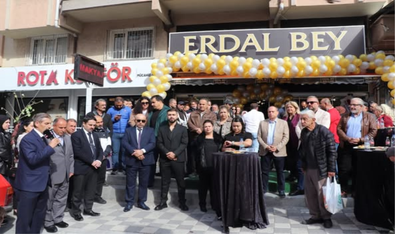 Yönetim Kurulu Başkanımız “Erdal Bey” Tatlıcılık Açılışına Katıldı