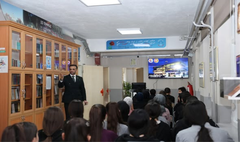 “YEŞİL DÖNÜŞÜM” SUNUMU GENEL SEKRETERİMİZ TARAFINDAN GERÇEKLEŞTİRİLDİ