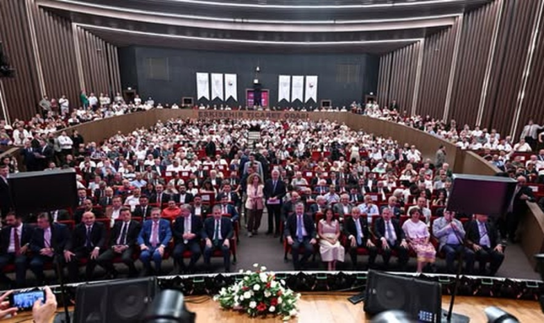 Meclis Başkanımız Mustafa Ali Çelikten, Ticaret Bakan Yardımcısı Mahmut Gürcan ve Dünya Odalar