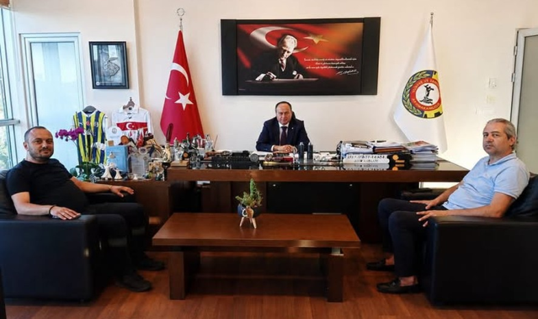 Yörükler Derneği Başkanı Hasan Azak ve Av. Ali Erşahin, Yönetim Kurulu Başkanımızı ziyaret etti