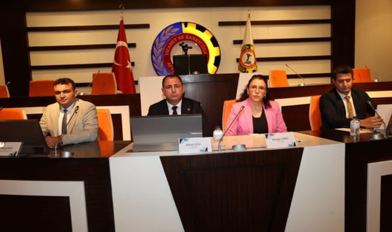 EMLAK SEKTÖRÜ İSTİŞARE TOPLANTISI YAPILDI