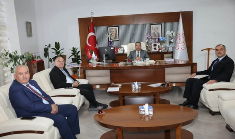Meclis Başkanımız, İl Milli Eğitim Müdürü Altınkaynak’ı Ziyaret Etti