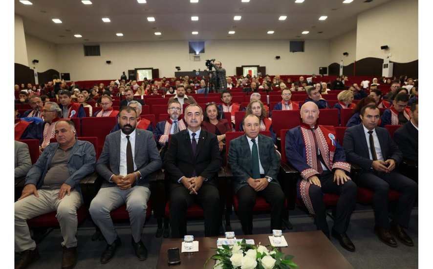 Afyonkarahisar Ticaret ve Sanayi Odası Meclis Başkanımız Mustafa Ali Çelikten, Afyon Kocatepe Üniversitesi Veteriner Fakültesi tarafından düzenlenen 2